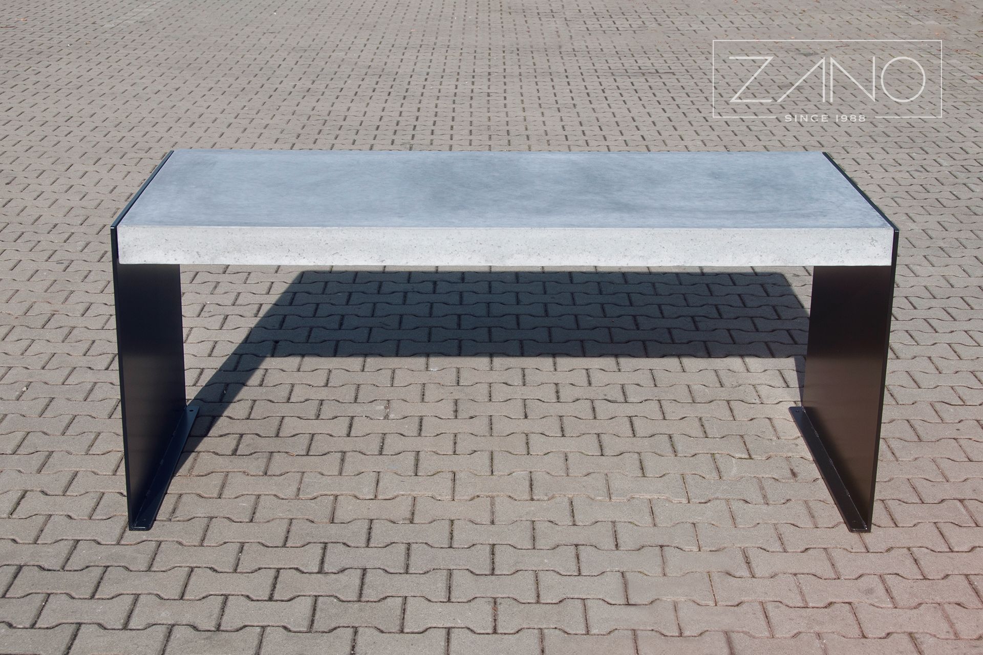 Table with concrete top